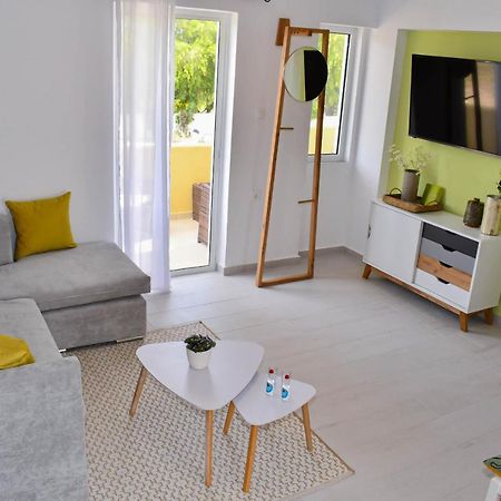 2 Bedroom Apartment Lambisea 코스 타운 외부 사진