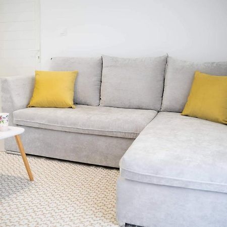 2 Bedroom Apartment Lambisea 코스 타운 외부 사진